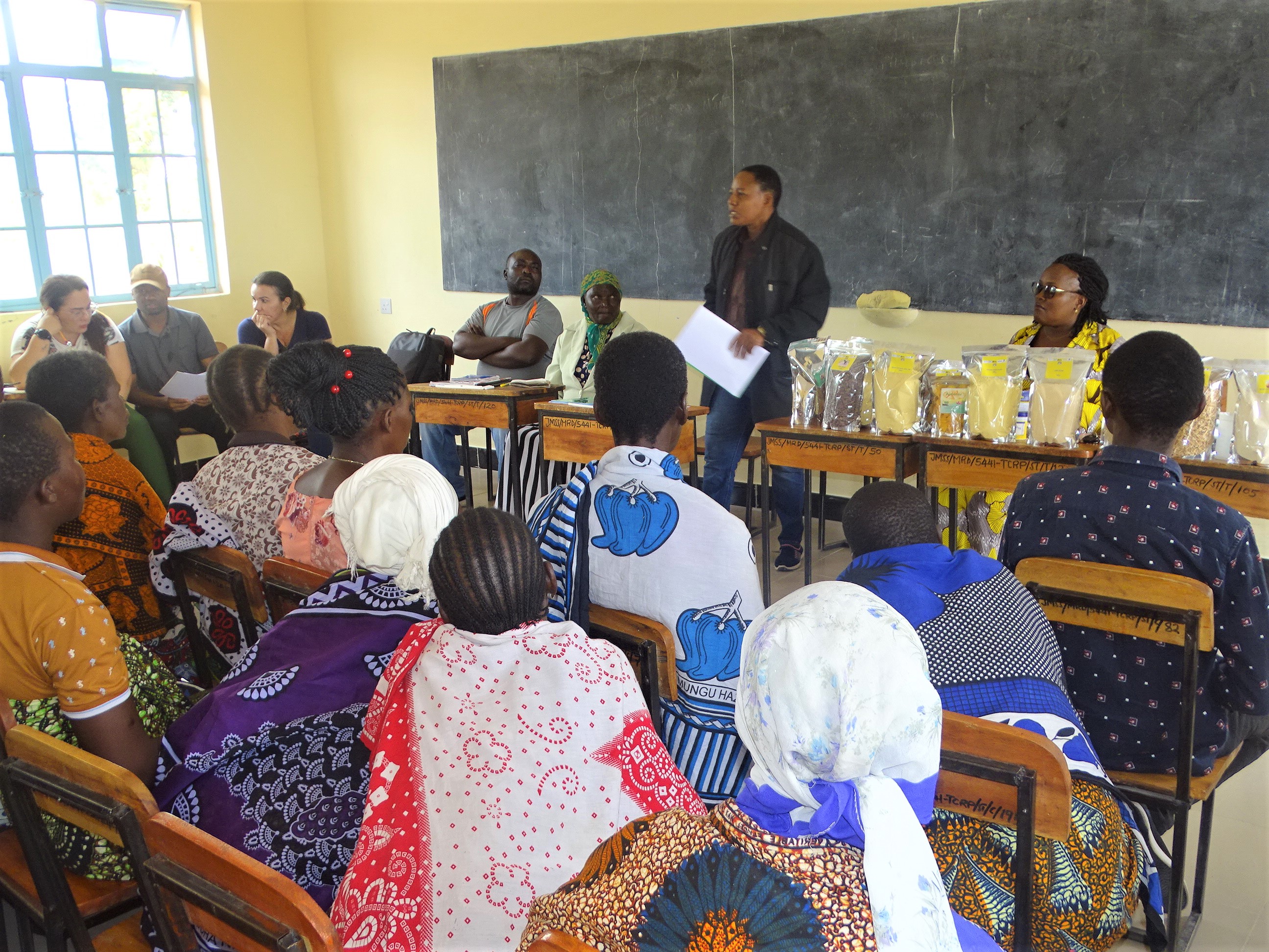 BENEFITS OF BEYOND COTTON PROJECT HAVE REVEALED BY COTTON FARMERS IN MISUNGWI, MAGU AND KWIMBA. 