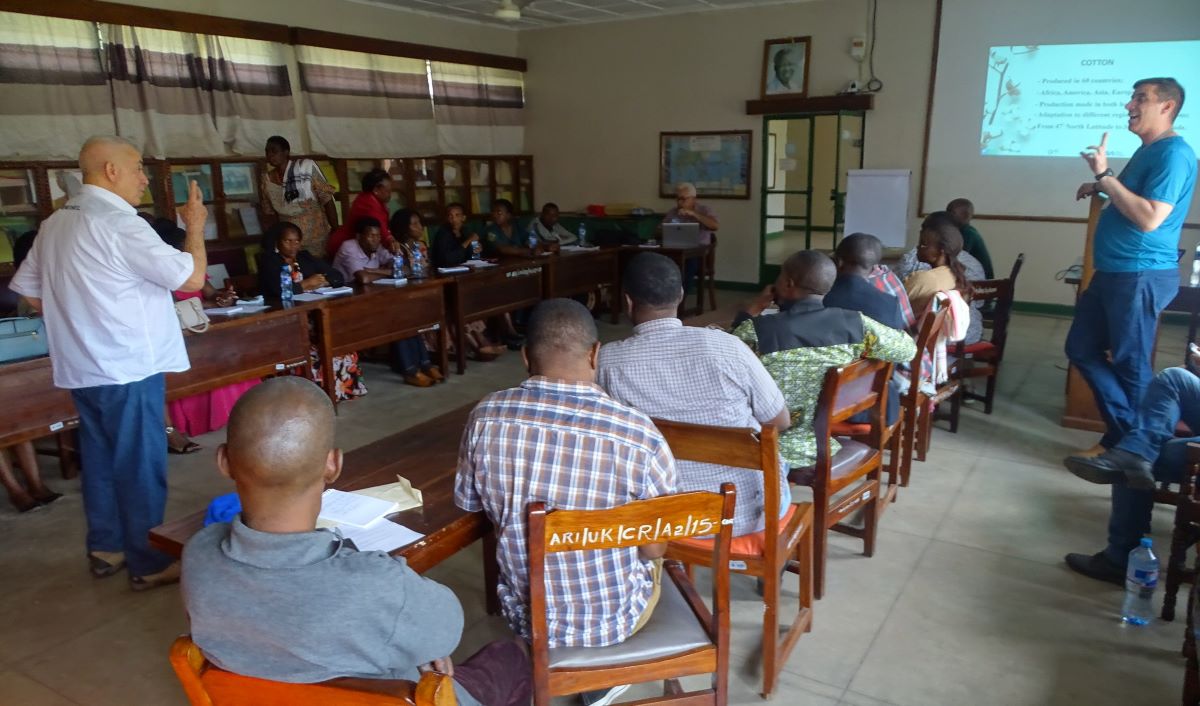 THE TRAINING ON COTTON PRODUCTION   HELD AT TARI UKIRIGURU FROM 12 -16 JUNE, 2023.