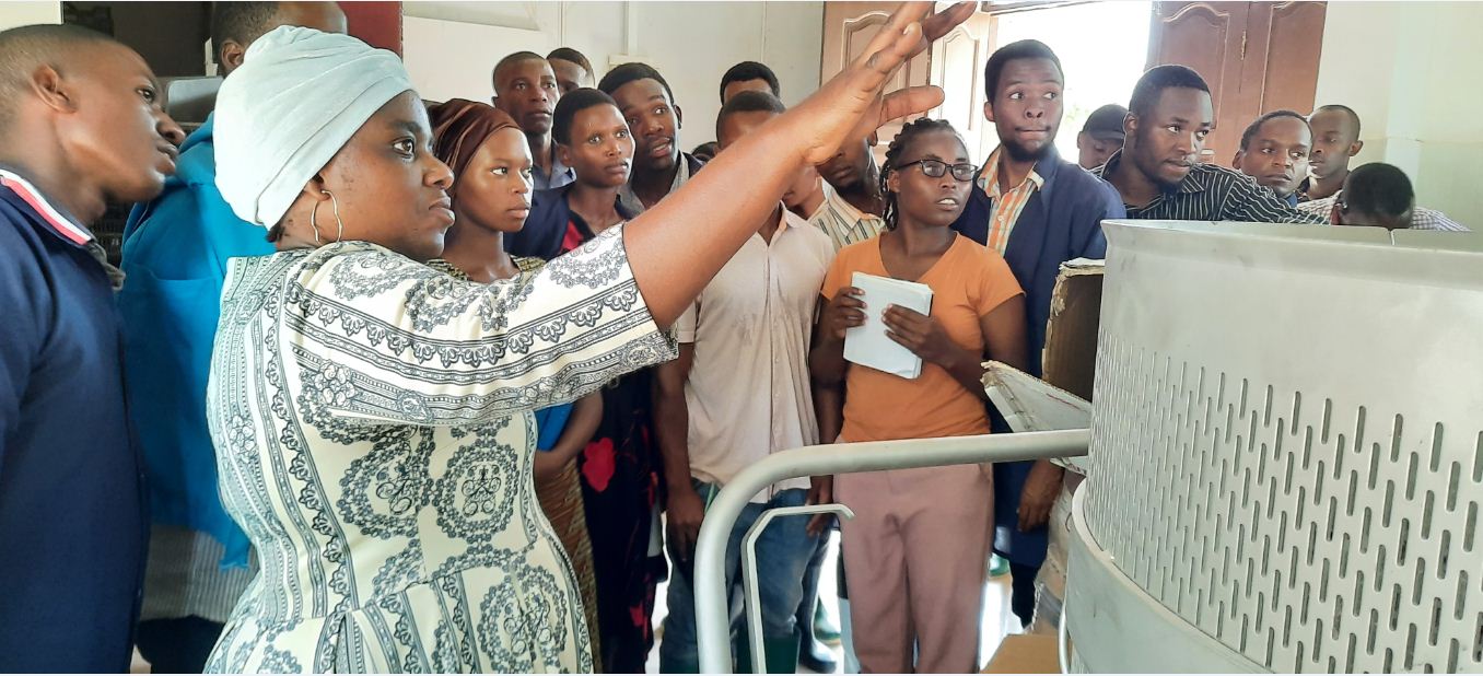 Field Practical Students from Sokoine University of Agriculture received training on  grape post harvest handling and processing from TARI- Makutupora Centre 